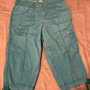 Stonewashed teal capris with leg ties